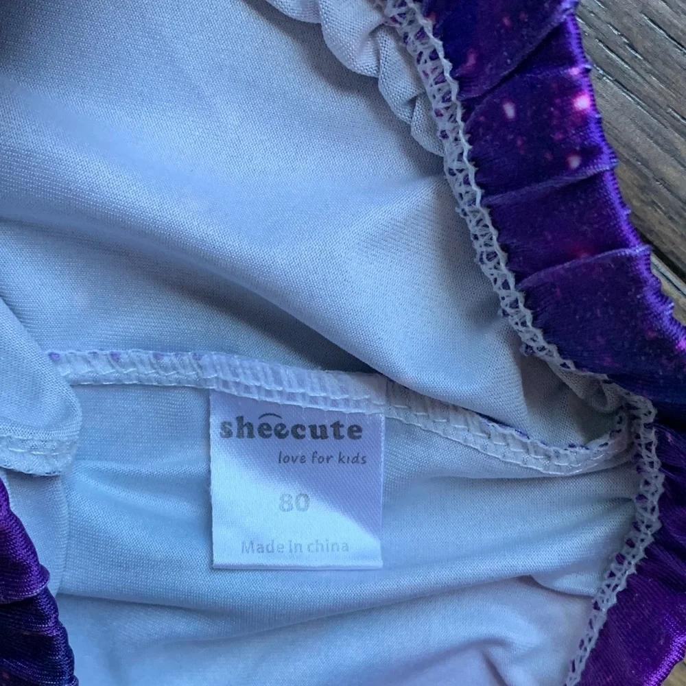 Stylish and Elegant SheeCute Galaxy Print Girl’s Leggings.Pre-owned.Size:M 8/10.